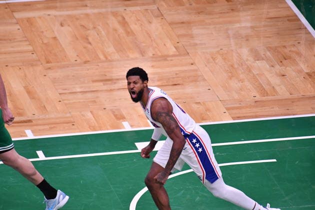 Boston Celtics v Philadelphia 76ers - NBA, Basketball Herren, USA Playoffs BOSTON, UNITED STATES - MAY 02:Paul George (8) of the Philadelphia 76ers celebrates after scoring a shot on net during the Game Seven of the First Round of the NBA Eastern Conference Playoffs at TD Garden in Boston, Massachusetts, on May 02, 2026. Joseph Prezioso Anadolu Massachusetts United States. Editorial use only. Please get in touch for any other usage.  Copyright: x2026xAnadoluxJosephxPreziosox