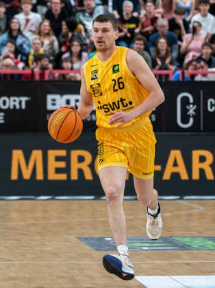 Till Joenke (Tigers Tuebingen 26), Tigers Tuebingen vs. Eisbaeren Bremerhaven, Basketball, 2. Basketball Bundesliga ProA, Saison 2025 2026, Spieltag 34, 02.05.2026, Tigers Tuebingen vs. Eisbaeren Bremerhaven, Basketball, 2. Basketball Bundesliga ProA, Saison 2025 2026, Spieltag 34, 02.05.2026 Tuebingen Copyright: xEibner-Pressefoto FlorianxSchustx EP_FSU