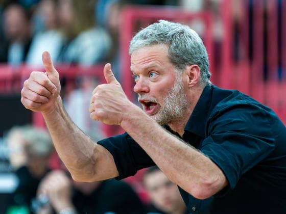 Eric Detlev (Tigers Tuebingen Head Coach), Tigers Tuebingen vs. Eisbaeren Bremerhaven, Basketball, 2. Basketball Bundesliga ProA, Saison 2025 2026, Spieltag 34, 02.05.2026, Tigers Tuebingen vs. Eisbaeren Bremerhaven, Basketball, 2. Basketball Bundesliga ProA, Saison 2025 2026, Spieltag 34, 02.05.2026 Tuebingen Copyright: xEibner-Pressefoto FlorianxSchustx EP_FSU