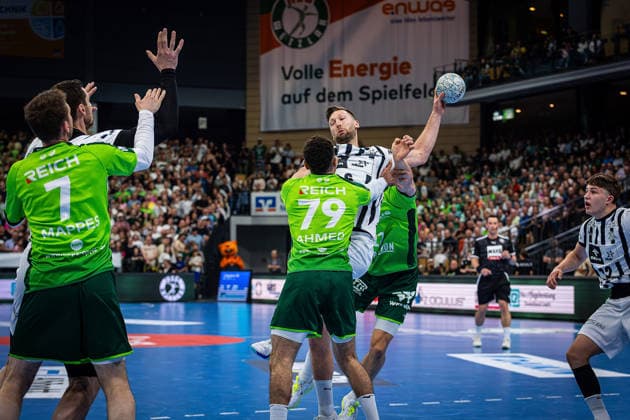 02.05.2026, xovx, Handball Daikin Handball Bundesliga, HSG Wetzlar - THW Kiel v.l. Dominik Mappes (HSG Wetzlar), Veron Nacinovic (THW Kiel), Ahmet Nafea (HSG Wetzlar), Harald Reinkind (THW Kiel), Josip Simic (HSG Wetzlar), Rasmus Ankermann (THW Kiel) Wetzlar Buderus-Arena Hessen Deutschland (DE)