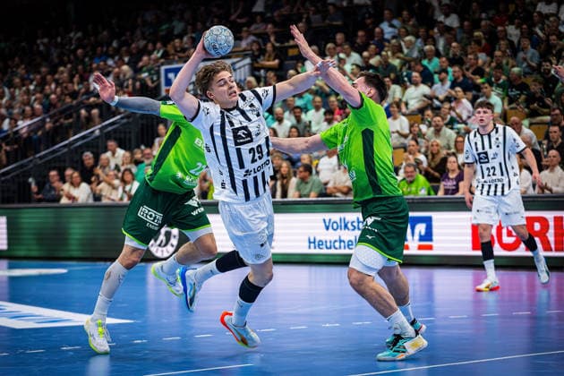 02.05.2026, xovx, Handball Daikin Handball Bundesliga, HSG Wetzlar - THW Kiel v.l. Jona Schoch (HSG Wetzlar), Johan Hinrich Rohwer (THW Kiel), Josip Simic (HSG Wetzlar), Rasmus Ankermann (THW Kiel) Wetzlar Buderus-Arena Hessen Deutschland (DE)