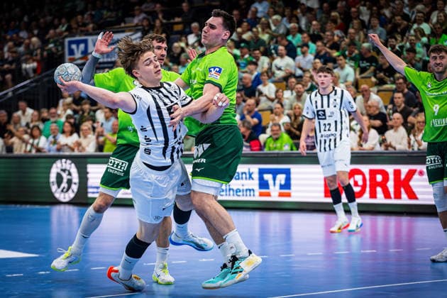 02.05.2026, xovx, Handball Daikin Handball Bundesliga, HSG Wetzlar - THW Kiel v.l. Johan Hinrich Rohwer (THW Kiel), Jona Schoch (HSG Wetzlar), Josip Simic (HSG Wetzlar), Rasmus Ankermann (THW Kiel), Niklas Theiß (HSG Wetzlar) Wetzlar Buderus-Arena Hessen Deutschland (DE)