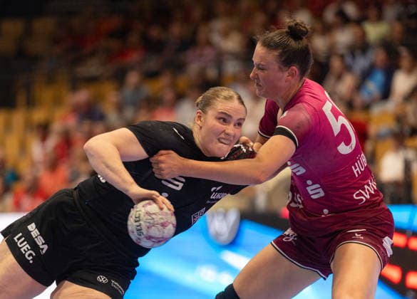 Carolin Hübner (TuS Metzingen, 56) GER, BSV Sachsen-Zwickau vs. TuS Metzingen, Handball, Frauen, 1. Bundesliga, Spieltag 3, Saison 2025 2026, 02.05.2026 GER, BSV Sachsen-Zwickau vs. TuS Metzingen, Handball, Frauen, 1. Bundesliga, Spieltag 3, Saison 2025 2026, 02.05.2026 Zwickau Copyright: xEibner-Pressefoto MarkoxUngerx EP_EER