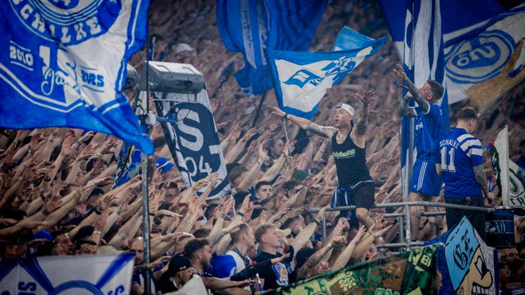 Gelsenkirchen, Germany. 02nd Mai 2026. Schalker Fanblock Schalke 04 - Fortuna Düsseldorf 02.05.2026