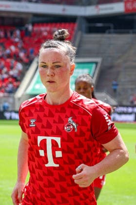 02.05.2026, xsscx, Frauen Fussball, 1. FC Köln - Werder Bremen, 1. Fussball Bundesliga, 24. Spieltag, RheinEnergie-Stadion, Saison 2025 2026: Marina Hegering (1. FC Köln 33) DFB regulations prohibit any use of photographs as image sequences and or quasi-video. Photo: xSandraxScherningxPressefotoKochx Nordrhein-Westfalen Germany