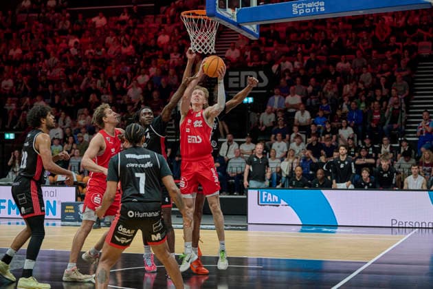 Barmer, BBL2, Nürnberg Falcons BC vs SBB Baskets Wolmirstedt BBL2, Nürnberg Falcons BC vs SBB Baskets Wolmirstedt Nürnberg KIA Metropol Arena Bayern Deutschland