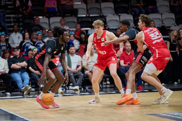 Barmer, BBL2, Nürnberg Falcons BC vs SBB Baskets Wolmirstedt BBL2, Nürnberg Falcons BC vs SBB Baskets Wolmirstedt Nürnberg KIA Metropol Arena Bayern Deutschland