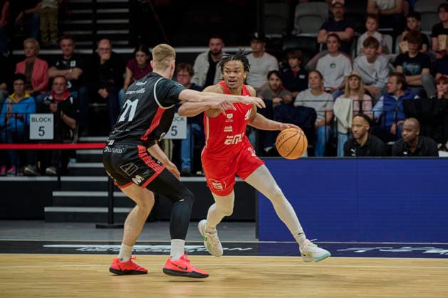 Barmer, BBL2, Nürnberg Falcons BC vs SBB Baskets Wolmirstedt BBL2, Nürnberg Falcons BC vs SBB Baskets Wolmirstedt Nürnberg KIA Metropol Arena Bayern Deutschland