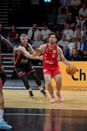 Barmer, BBL2, Nürnberg Falcons BC vs SBB Baskets Wolmirstedt BBL2, Nürnberg Falcons BC vs SBB Baskets Wolmirstedt Nürnberg KIA Metropol Arena Bayern Deutschland