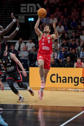 Barmer, BBL2, Nürnberg Falcons BC vs SBB Baskets Wolmirstedt BBL2, Nürnberg Falcons BC vs SBB Baskets Wolmirstedt Nürnberg KIA Metropol Arena Bayern Deutschland