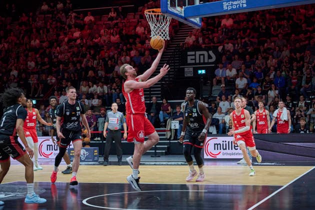Barmer, BBL2, Nürnberg Falcons BC vs SBB Baskets Wolmirstedt BBL2, Nürnberg Falcons BC vs SBB Baskets Wolmirstedt Nürnberg KIA Metropol Arena Bayern Deutschland