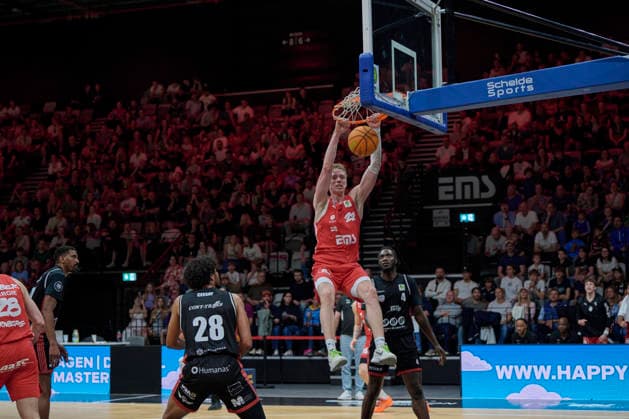 Barmer, BBL2, Nürnberg Falcons BC vs SBB Baskets Wolmirstedt BBL2, Nürnberg Falcons BC vs SBB Baskets Wolmirstedt Nürnberg KIA Metropol Arena Bayern Deutschland