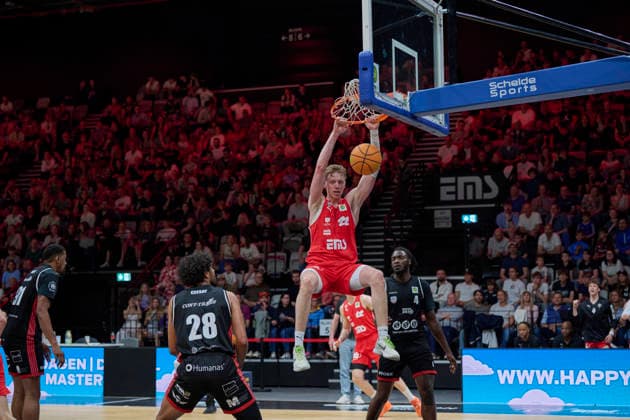 Barmer, BBL2, Nürnberg Falcons BC vs SBB Baskets Wolmirstedt BBL2, Nürnberg Falcons BC vs SBB Baskets Wolmirstedt Nürnberg KIA Metropol Arena Bayern Deutschland