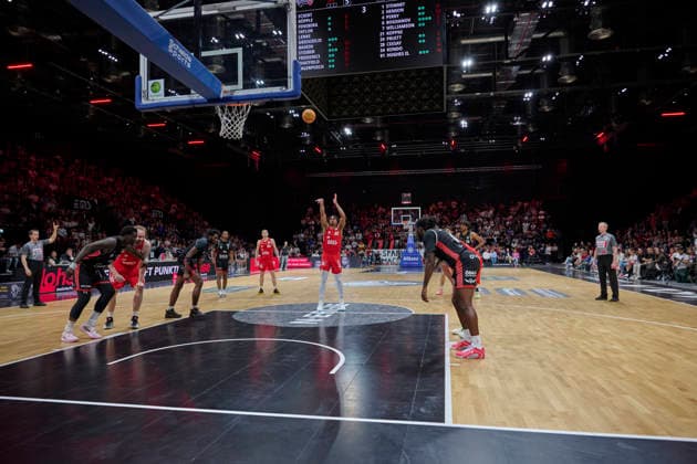Barmer, BBL2, Nürnberg Falcons BC vs SBB Baskets Wolmirstedt BBL2, Nürnberg Falcons BC vs SBB Baskets Wolmirstedt Nürnberg KIA Metropol Arena Bayern Deutschland