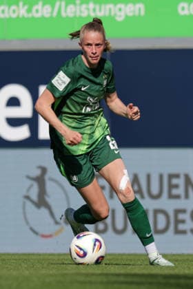 02.05.2026, xgrfx, Fussball Google Pixel Frauen-Bundesliga, VfL Wolfsburg - RB Leipzig v.l. Vivien Endemann (VfL Wolfsburg) (DFL DFB REGULATIONS PROHIBIT ANY USE OF PHOTOGRAPHS as IMAGE SEQUENCES and or QUASI-VIDEO) Wolfsburg