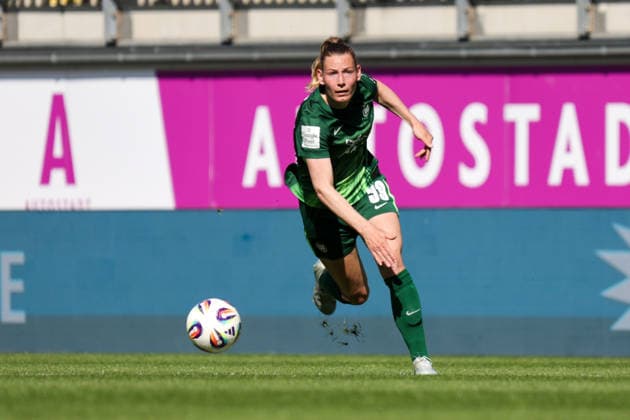 02.05.2026, xgrfx, Fussball Google Pixel Frauen-Bundesliga, VfL Wolfsburg - RB Leipzig v.l. Sarai Linder (VfL Wolfsburg) (DFL DFB REGULATIONS PROHIBIT ANY USE OF PHOTOGRAPHS as IMAGE SEQUENCES and or QUASI-VIDEO) Wolfsburg