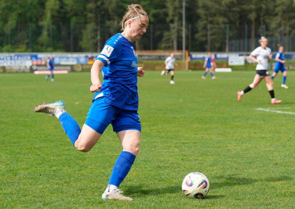 03.05.2026, Waldstadion, Meppen, GER, 2. Bundesliga, Frauen: SV Meppen vs FC Ingolstadt, Bente Marie Bode (SV Meppen 14) DFL REGULATIONS PROHIBIT ANY USE OF PHOTOGRAPHS AS IMAGE SEQUENCES AND OR QUASI-VIDEO. Meppen Niedersachsen Deutschland Waldstadion