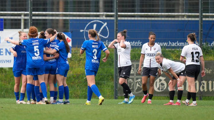 03.05.2026, Waldstadion, Meppen, GER, 2. Bundesliga, Frauen: SV Meppen vs FC Ingolstadt, Meppener Jubel und Frust der Gäste nach dem 3:0 DFL REGULATIONS PROHIBIT ANY USE OF PHOTOGRAPHS AS IMAGE SEQUENCES AND OR QUASI-VIDEO. Meppen Niedersachsen Deutschland Waldstadion