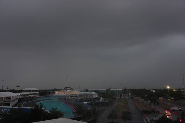 Formula 1 Crypto.com Miami Grand Prix 2026 03.05.2026, Miami International Autodrome, Miami, Formula 1 Crypto.com Miami Grand Prix 2026 ,im Bild Unwetter über der Rennstrecke von Miami