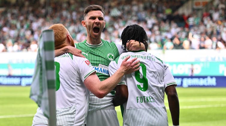 03.05.2026 - Fussball - Saison 2025 2026 - 2. Fussball - Bundesliga - Derby Frankenderby - 32. Spieltag: SpVgg Greuther Fürth ( Kleeblatt ) - 1. FC Nürnberg FCN ( Club ) - Sportfoto Zink - xwoxzix - DFL regulations prohibit any use of photographs as image sequences and or quasi-video - only for editorial use - Torjubel Jubel Freude nach Treffer Tor Torschuß zum 1:0 durch Noel Futkeu (9, SpVgg Greuther Fürth ) - f13 Branimir Hrgota (10, SpVgg Greuther Fürth ) Noel Futkeu (9, SpVgg Greuther Fürth ) *** 03 05 2026 Soccer Season 2025 2026 2 Soccer Bundesliga Derby Frankenderby 32 Matchday SpVgg Greuther Fürth Kleeblatt 1 FC Nürnberg FCN Club Sportfoto Zink xwoxzix DFL regulations prohibit any use of photographs as image sequences and or quasi video only for editorial use Torjubel Jubel Freude nach Treffer Tor Torschuß zum 1 0 durch Noel Futkeu 9, SpVgg Greuther Fürth f13 Branimir Hrgota 10, SpVgg Greuther Fürth Noel Futkeu 9, SpVgg Greuther Fürth