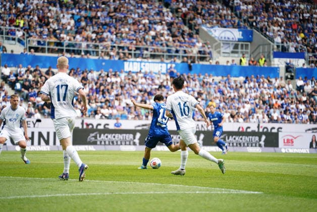 03.05.2026, xdaymx, Fussball 2.Bundesliga, Karlsruher SC - SV Darmstadt 98 Torschuss von Louey Ben Farhat (Karlsruher SC) (DFL DFB REGULATIONS PROHIBIT ANY USE OF PHOTOGRAPHS as IMAGE SEQUENCES and or QUASI-VIDEO) Karlsruhe
