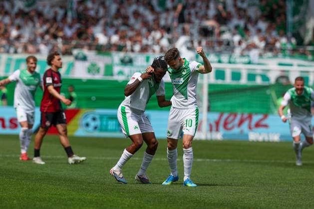 freude bei Noel Futkeu 9 (Spvgg Greuther Fuerth) und Branimir Hrgota 10 (Spvgg Greuther Fuerth) nach dem 1:0, SpVgg Greuther Fuerth vs. 1. FC Nuernberg, Fussball, Maenner, 2. Bundesliga, DFL, Saison 2025 2026, 32. Spieltag, Rueckrunde, 03.05.2026 DFB regulations prohibit any use of photographs as image sequences and or quasi-video Fuerth Bayern Deutschland