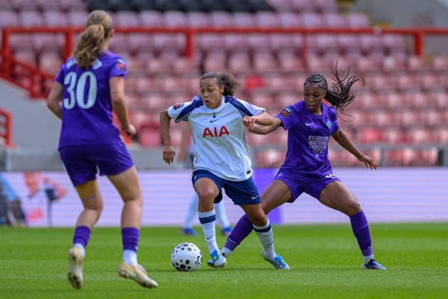 LONDON , ENGLAND MAY 03 - Drew Spence of Tottenham Hotspur on the ball during the Barclays Women s Super League game between Tottenham Hotspur and London City Lionesses at BetWright Stadium on May 03, 2026 in London , England . (Photo by Keeran Marquis) Copyright: xKeeranxMarquis KDMP SPPx Sportspressphoto_SPR140621