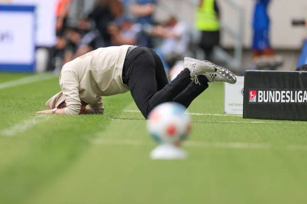 Florian Kohfeldt (SV Darmstadt 98, Chef-Trainer), Karlsruher SC vs. SV Darmstadt 98, 2. Bundesliga, 32. Spieltag, 2025 2026, 03.05.2026, DFL REGULATIONS PROHIBIT ANY USE OF PHOTOGRAPHS AS IMAGE SEQUENCES AND OR QUASI-VIDEO, Karlsruher SC vs. SV Darmstadt 98, 2. Bundesliga, 32. Spieltag, 2025 2026, 03.05.2026 Karlsruhe