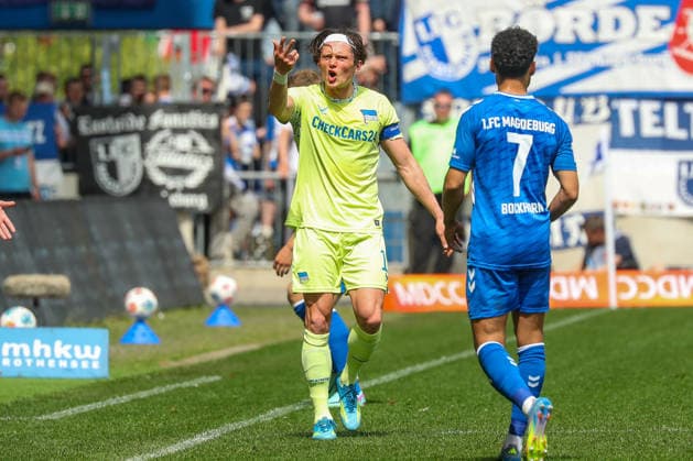 03.05.2026, xgox, Fussball - 2.Bundesliga 1.FC Magdeburg - Hertha BSC Berlin emspor, v.l. Fabian Reese (Hertha, 11) Reklamiert, beschwert sich, schimpft (DFL DFB REGULATIONS PROHIBIT ANY USE OF PHOTOGRAPHS as IMAGE SEQUENCES and or QUASI-VIDEO) Magdeburg
