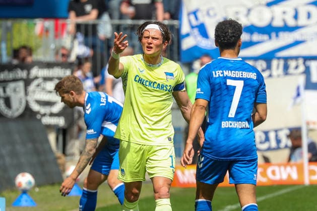 03.05.2026, xgox, Fussball - 2.Bundesliga 1.FC Magdeburg - Hertha BSC Berlin emspor, v.l. Fabian Reese (Hertha, 11) Reklamiert, beschwert sich, schimpft (DFL DFB REGULATIONS PROHIBIT ANY USE OF PHOTOGRAPHS as IMAGE SEQUENCES and or QUASI-VIDEO) Magdeburg