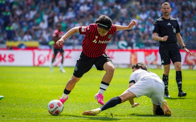 Deutschland: Fussball 2.Bundesliga 2025 2026, 32. Spieltag - Hannover 96 vs Preußen Münster - Heinz von Heiden Arena Stadion (Hannover): Torchance Daisuke Yokota (Hannover 96, 18) Hannover