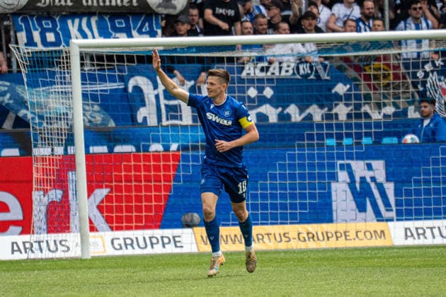 03.05.2026, xdaymx, Fussball 2.Bundesliga, Karlsruher SC - SV Darmstadt 98 Torjubel von Marvin Wanitzek (Karlsruher SC) nach seinem Führungstreffer (DFL DFB REGULATIONS PROHIBIT ANY USE OF PHOTOGRAPHS as IMAGE SEQUENCES and or QUASI-VIDEO) Karlsruhe