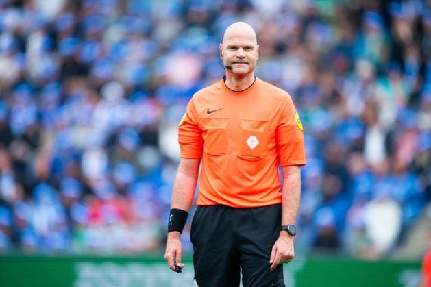 ZWOLLE , 03-05-2026 , Stadium MAC3 Park, season 2025 2026 , Dutch Eredivisie football , match between PEC Zwolle and Heracles Almelo , picture shows Referee Rob Dieperink PEC - Heracles  x203452322x Copyright: