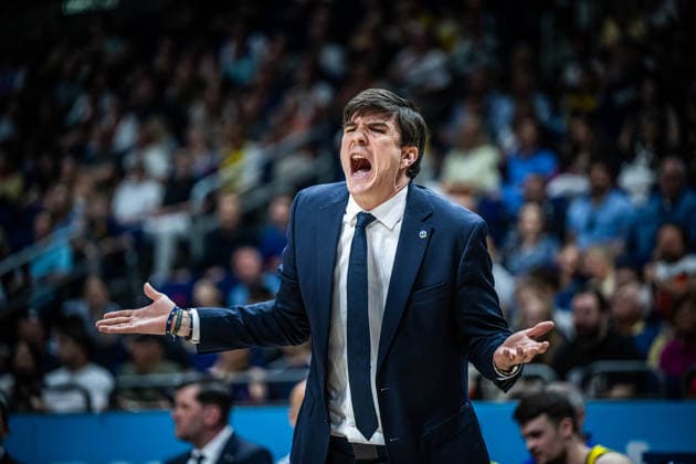 Basketball Berlin 03.05.2026 Saison 2025 2026 EasyCredit BBL 1. Bundesliga Männer, Herren Alba Berlin - NINERS Chemnitz Pedro Calles (Alba Berlin, Trainer)