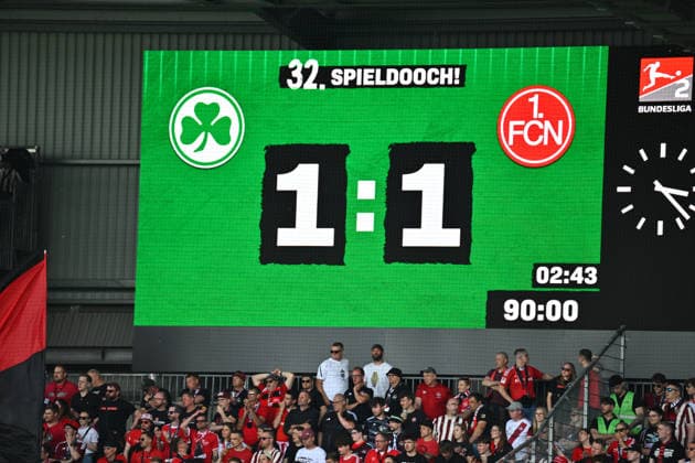 03.05.2026 - Fussball - Saison 2025 2026 - 2. Fussball - Bundesliga - Derby Frankenderby - 32. Spieltag: SpVgg Greuther Fürth ( Kleeblatt ) - 1. FC Nürnberg FCN ( Club ) - Sportfoto Zink - xwoxzix - DFL regulations prohibit any use of photographs as image sequences and or quasi-video - only for editorial use - Endergebnis auf Anzeigetafel