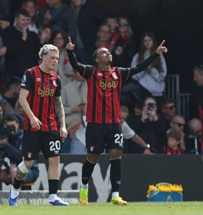 Premier League - AFC Bournemouth v Crystal Palace BOURNEMOUTH, ENGLAND, MAY 03: GOAL 2-0, Eli Junior Kroupi of AFC Bournemouth goal celebration after scoring a goal from a penalty kick to make the score 2-0 during the Premier League match between AFC Bournemouth v Crystal Palace at Vitality Stadium, Bournemouth, England, on May 3. (Photo by Daniel Weir) Bournemouth Vitality Stadium England Copyright: xDanielxWeir SportsxPressxPhotox Sportspressphoto_SPR140757