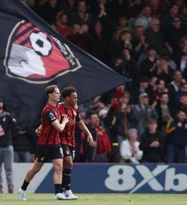 Premier League - AFC Bournemouth v Crystal Palace BOURNEMOUTH, ENGLAND, MAY 03: GOAL 1-0, Alex Scott & Tyler Adams of AFC Bournemouth goal celebration after an own goal scored by Jefferson Lerma of Crystal Palace during the Premier League match between AFC Bournemouth v Crystal Palace at Vitality Stadium, Bournemouth, England, on May 3. (Photo by Daniel Weir) Bournemouth Vitality Stadium England Copyright: xDanielxWeir SportsxPressxPhotox Sportspressphoto_SPR140762