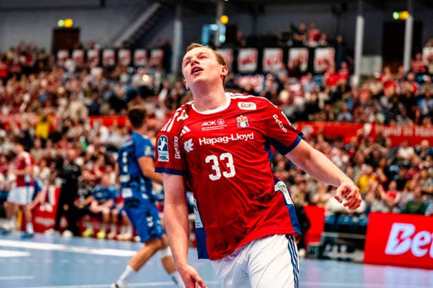 03.05.2026, xdobgx, Handball Daikin HBL, Handball Verein Hamburg HSV - TVB Stuttgart v.l. Moritz Sauter (Handball Sport Verein Hamburg, 33) enttaeuscht, schaut enttaeuscht, niedergeschlagen, disappointed Hamburg