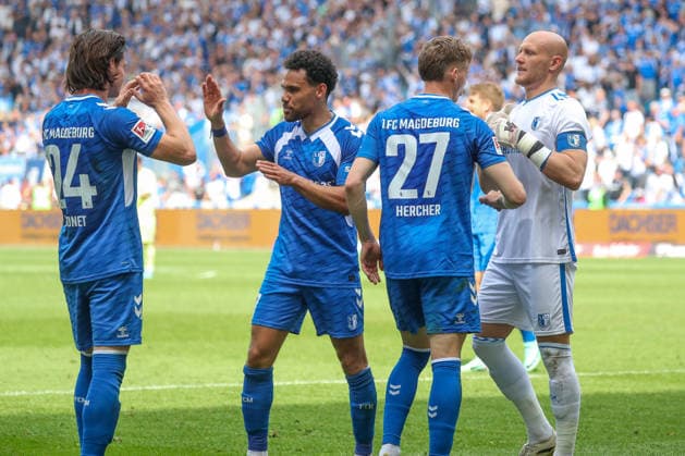 03.05.2026, xgox, Fussball - 2.Bundesliga 1.FC Magdeburg - Hertha BSC Berlin emspor, v.l. Jean Hugonet (Magdeburg, 24), Herbert Bockhorn (Magdeburg, 7), Philipp Hercher (Magdeburg, 27), Dominik Reimann (Magdeburg, 1) Jubel ueber den Sieg, Jubel nach Spielende (DFL DFB REGULATIONS PROHIBIT ANY USE OF PHOTOGRAPHS as IMAGE SEQUENCES and or QUASI-VIDEO) Magdeburg