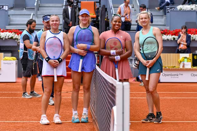 May 3, 2026, Madrid, Madrid, Spain: (L) DIANA SHNAIDER, MIRRA ANDREEVA, TAYLOR TOWNSEND and KATERINA SINIAKOVA pose for a photo during the Mutua Madrid Open 2026, ATP, Tennis Herren Masters 1000 and WTA, Tennis Damen 1000 tennis tournament, celebrated at Caja Magica on 01 may, 2026 in Madrid, Spain. Madrid Spain - ZUMAc312 20260503_zsp_c312_054 Copyright: xOscarxManuelxSanchezx
