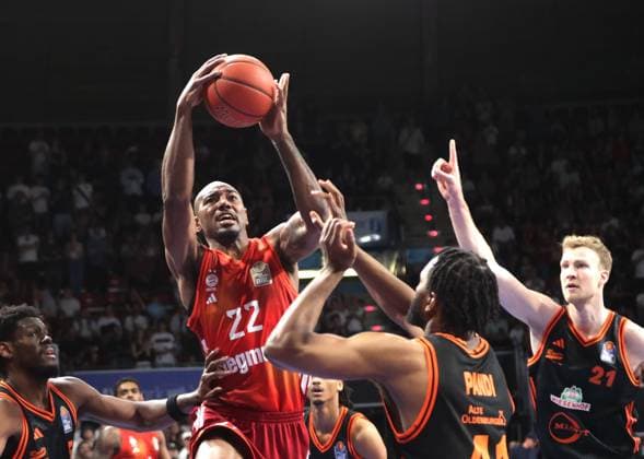 Bayerns 22 Isiaha MIKE. Basketball: Bayern - Vechta. Bundesliga, FC Bayern Basketball - SC Rasta Vechta, 32.Spieltag, Saison 2025-2026, 3.05.2026, in Muenchen, B M W P A R K, Deutschland. Quelle Copyright Credit : Oryk HAIST