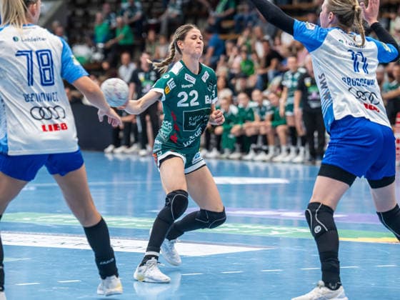 Sina Ehmann (Frisch Auf Frauen, 22) mit einem Unterarmwurf, Frisch Auf Goeppingen vs. Union Neckarsulm, Handball, 1. Bundesliga, Spielzeit 2025 2026, 03.05.2026 Frisch Auf Goeppingen vs. Sport-Union Neckarsulm, Handball, 1. Bundesliga, Spielzeit 2025 2026, 03.05.2026 Goeppingen Copyright: xMichaelxSchmidt Eibner-Pressefotx EP_MST