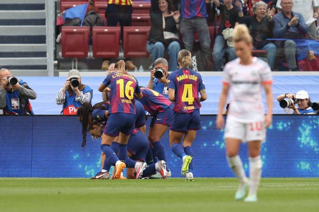 BARCELONA, SPAIN, MAY 3: Alexia Putellas (11 FC Barcelona, Barca celebrates with her teammates after scoring a goal during the UEFA Womens Champions League match between FC Barcelona and Bayern Munich at Spotify Camp Nou on May 3rd, 2026 in Barcelona, Spain (Photo by Alexander Canillas Sports Press Photo) Copyright: xAlexanderxCanillas SPPx Sportspressphoto_SPR140887