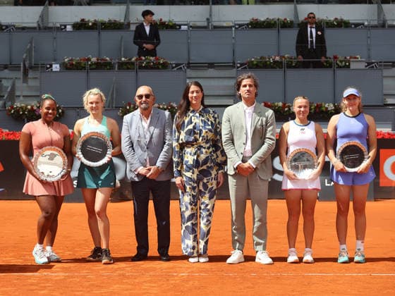 Alberto Simon Taylor Townsend and Katerina Siniakova pose with the winners trophies and MIrra Andreeva and Diana Shnaider with the runners-up s trophy, accompanied by the tournament co-directors, Feliciano Lopez and Garbine Muguruza, and by the president of the Spanish Tennis Federation, Miguel Diaz, during the trophy presentation ceremony of the women doubles final of the Mutua Madrid Open tennis tournament at the Caja Magica, in Madrid on May 3, 2026. Copyright: xALBERTOxSIMONx AgenciaxLOFx