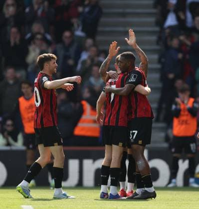 Premier League - AFC Bournemouth v Crystal Palace BOURNEMOUTH, ENGLAND, MAY 03: GOAL 3-0, Rayan of AFC Bournemouth goal celebration after scoring a goal to put AFC Bournemouth 3-0 ahead during the Premier League match between AFC Bournemouth v Crystal Palace at Vitality Stadium, Bournemouth, England, on May 3. (Photo by Daniel Weir) Bournemouth Vitality Stadium England Copyright: xDanielxWeir SportsxPressxPhotox Sportspressphoto_SPR140894