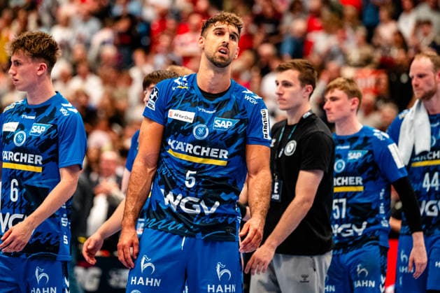 03.05.2026, xdobgx, Handball Daikin HBL, Handball Verein Hamburg HSV - TVB Stuttgart v.l. Antonio Serradilla (TVB Stuttgart, 5) enttaeuscht, schaut enttaeuscht, niedergeschlagen, disappointed Hamburg