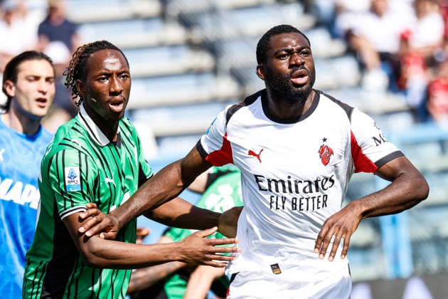 CALCIO - Serie A - US Sassuolo vs AC Milan Woyo Coulibaly (Sassuolo) and Youssouf Fofana (Milan) during the italian soccer Serie A match US Sassuolo vs Ac Milan at Mapei Stadium in Reggio Emilia, Italy on May 03, 2026 during US Sassuolo vs AC Milan, Italian soccer Serie A match in Reggio Emilia, Italy, May 03 2026 Reggio Emilia Italy  Copyright: xIPAxSport ABACAx