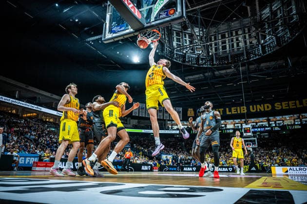 Basketball Berlin 03.05.2026 Saison 2025 2026 EasyCredit BBL 1. Bundesliga Männer, Herren Alba Berlin - NINERS Chemnitz Moses Wood (Alba Berlin, No.11)
