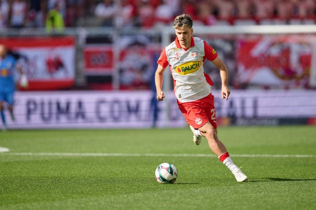 Salzburg, Österreich 03. Mai 2026: Admiral Bundesliga - 2025 2026 - Sp. 30 - RB Salzburg gegen SK Sturm Graz Im Bild: Kerim Alajbegovic (RB) Red Bull Arena *** Salzburg, Austria 03 May 2026 Admiral Bundesliga 2025 2026 Sp 30 RB Salzburg vs SK Sturm Graz In the picture Kerim Alajbegovic RB Red Bull Arena Copyright: xFotostandx xWassmuthx