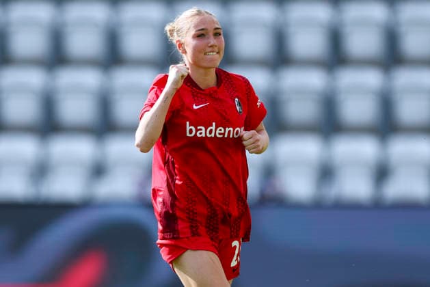 Sophie Nachtigall (SC Freiburg) bejubelt ihren Treffer zum 0:4, Google Pixel Frauen-Bundesliga, FC Carl Zeiss Jena v SC Freiburg, ad hoc Arena am 03. May 2026 in Jena, Deutschland. (Foto von Marco Steinbrenner DeFodi Images) Sophie Nachtigall (SC Freiburg) celebrates after scoring her teams fourth goal, Google Pixel Frauen-Bundesliga, FC Carl Zeiss Jena v SC Freiburg, ad hoc Arena, May 3, 2026 in Jena, Germany. (Photo by Marco Steinbrenner DeFodi Images) DFB DFL REGULATIONS PROHIBIT ANY USE OF PHOTOGRAPHS AS IMAGE SEQUENCES AND OR QUASI-VIDEO. -